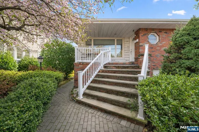 $998,000 | 1128 Abbott Boulevard, Fort Lee, NJ 07024