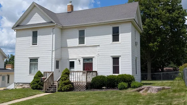 $95,000 | 410 West Dixon Street, Polo, IL 61064