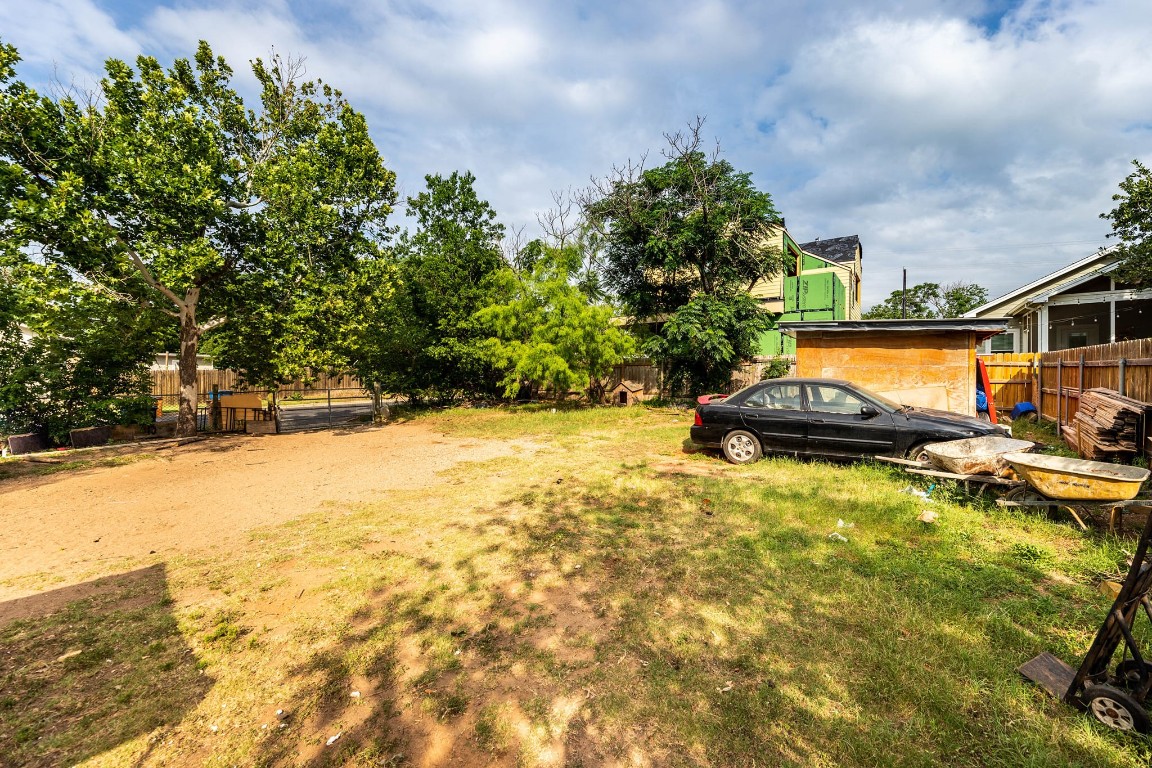 1144 Mason Avenue Austin, TX 78721 - Photo 37 of 37 a view of a swimming pool with lounge chair