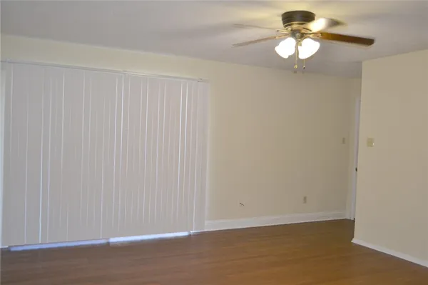 $975 | 1012 Autumn Circle, Unit B, College Station, TX 77840