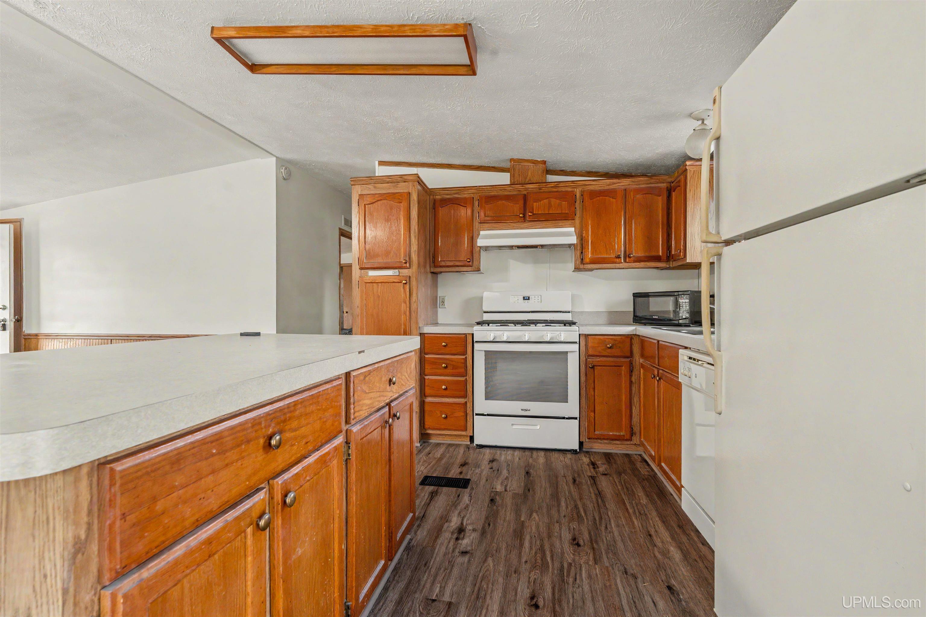 11038 Davidson Road Cooks, MI 49817 - Photo 9 of 57 Gallery Image 9