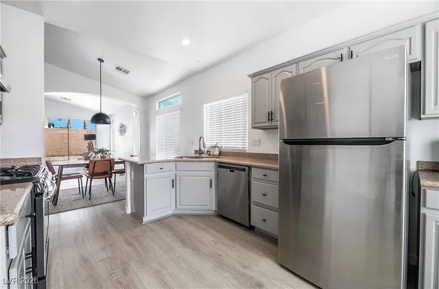 $2,120 | 2306 Reading Hills Avenue, Henderson, NV 89052