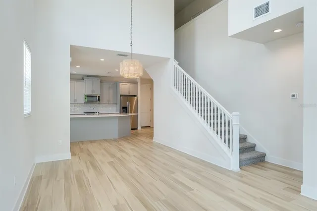 $4,450 | 410 Finn Way, Dunedin, FL 34698