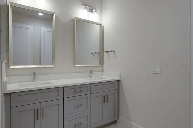 $4,450 | 410 Finn Way, Dunedin, FL 34698