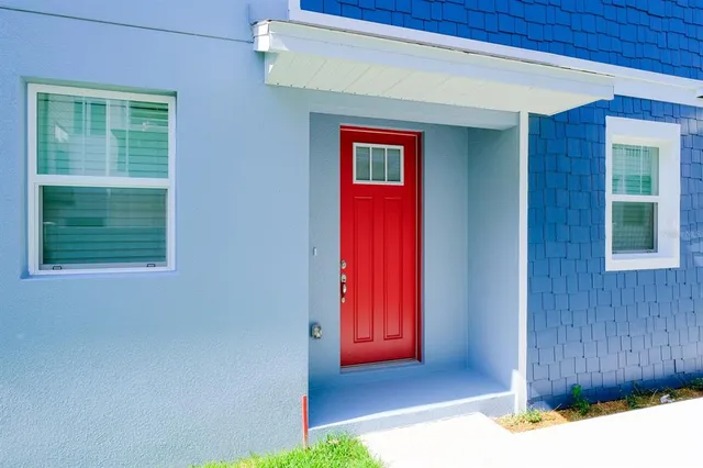 $4,450 | 410 Finn Way, Dunedin, FL 34698