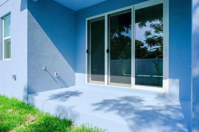 $4,450 | 410 Finn Way, Dunedin, FL 34698