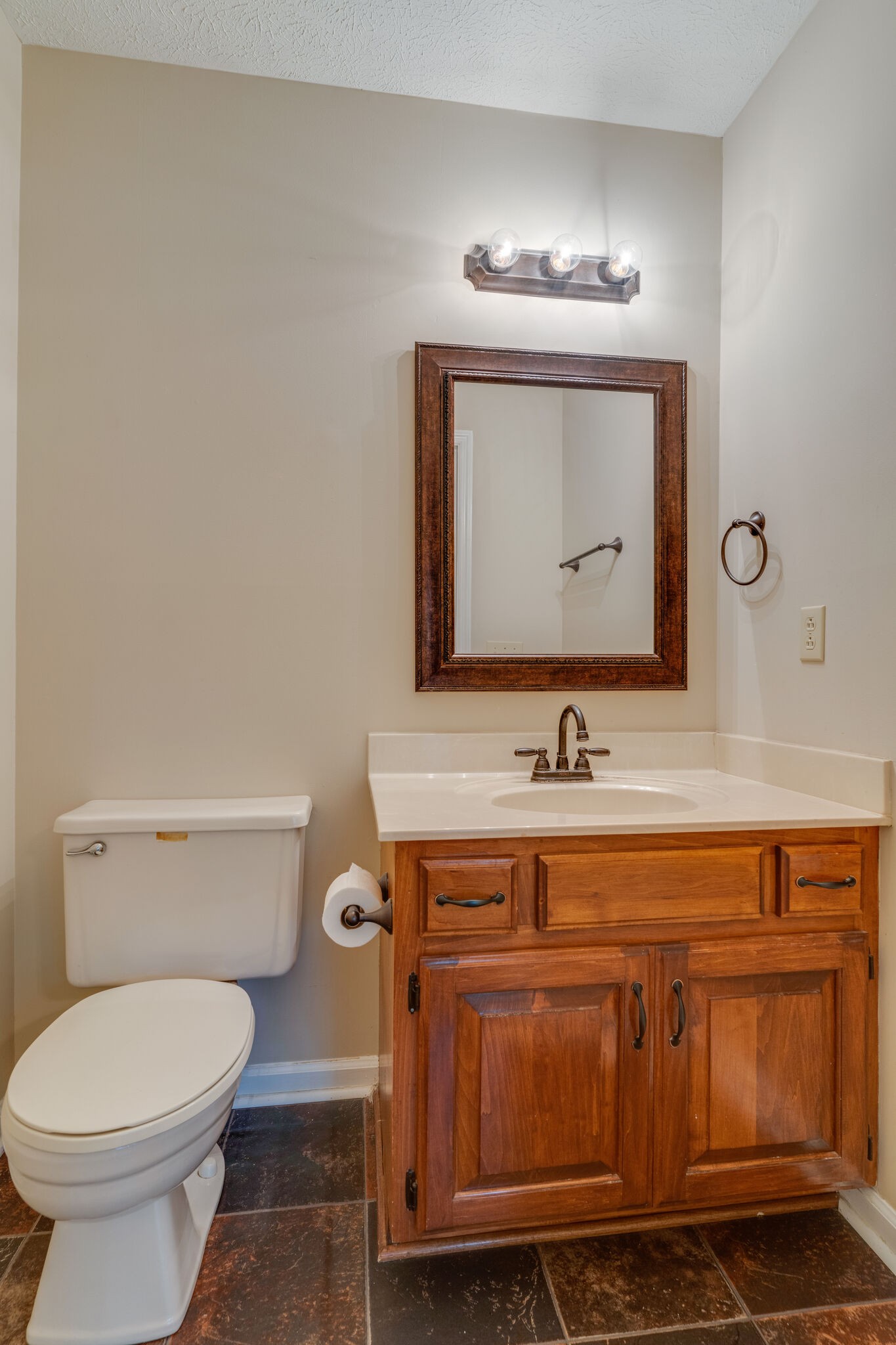2504 Allison Lane Springfield, TN 37172 - Photo 14 of 27 Gallery Image 14