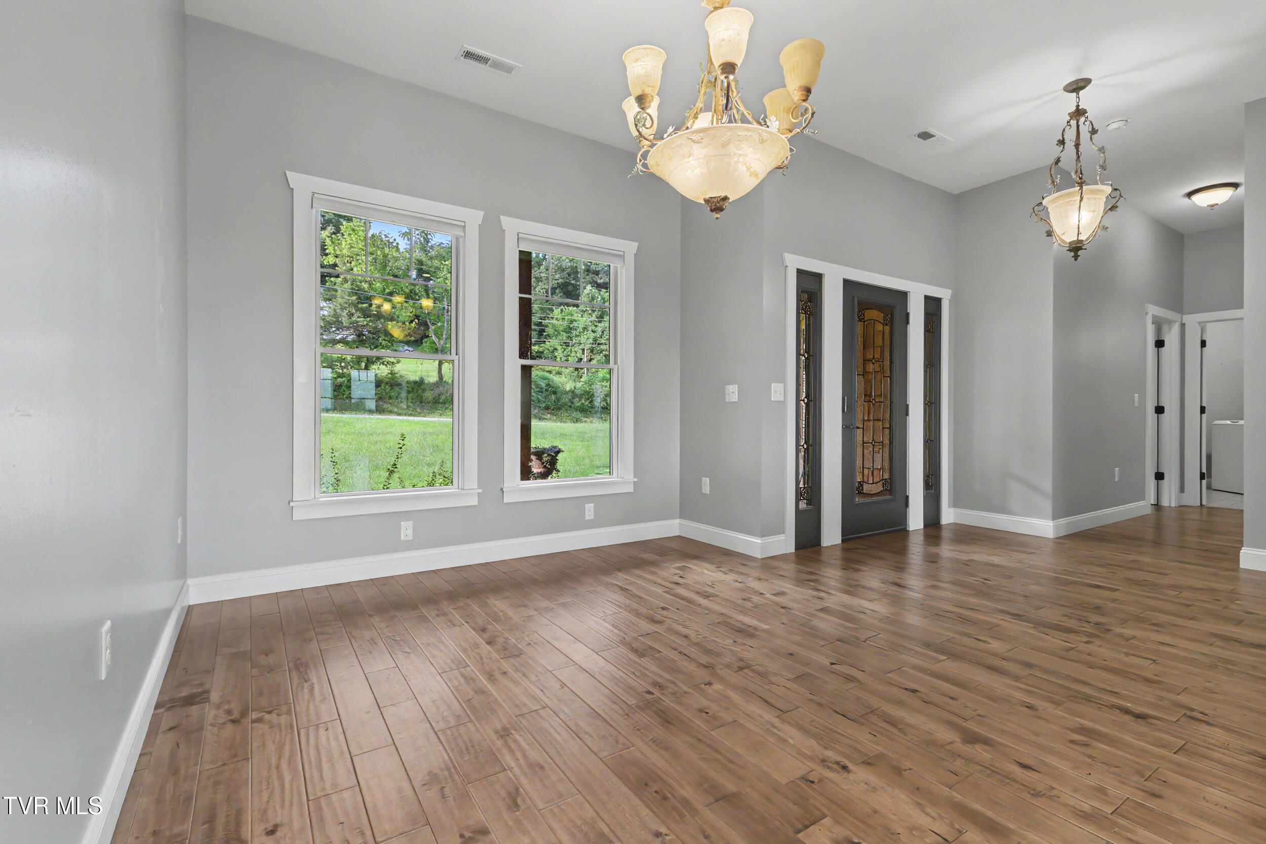 2220 Old Tusculum Road Greeneville, TN 37745 - Photo 11 of 53 7_img_0015