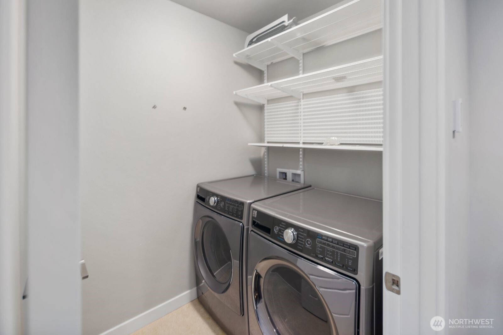 1325 Seattle Hill Road, Unit A2 Bothell, WA 98012 - Photo 26 of 34 a utility room with dryer and washer
