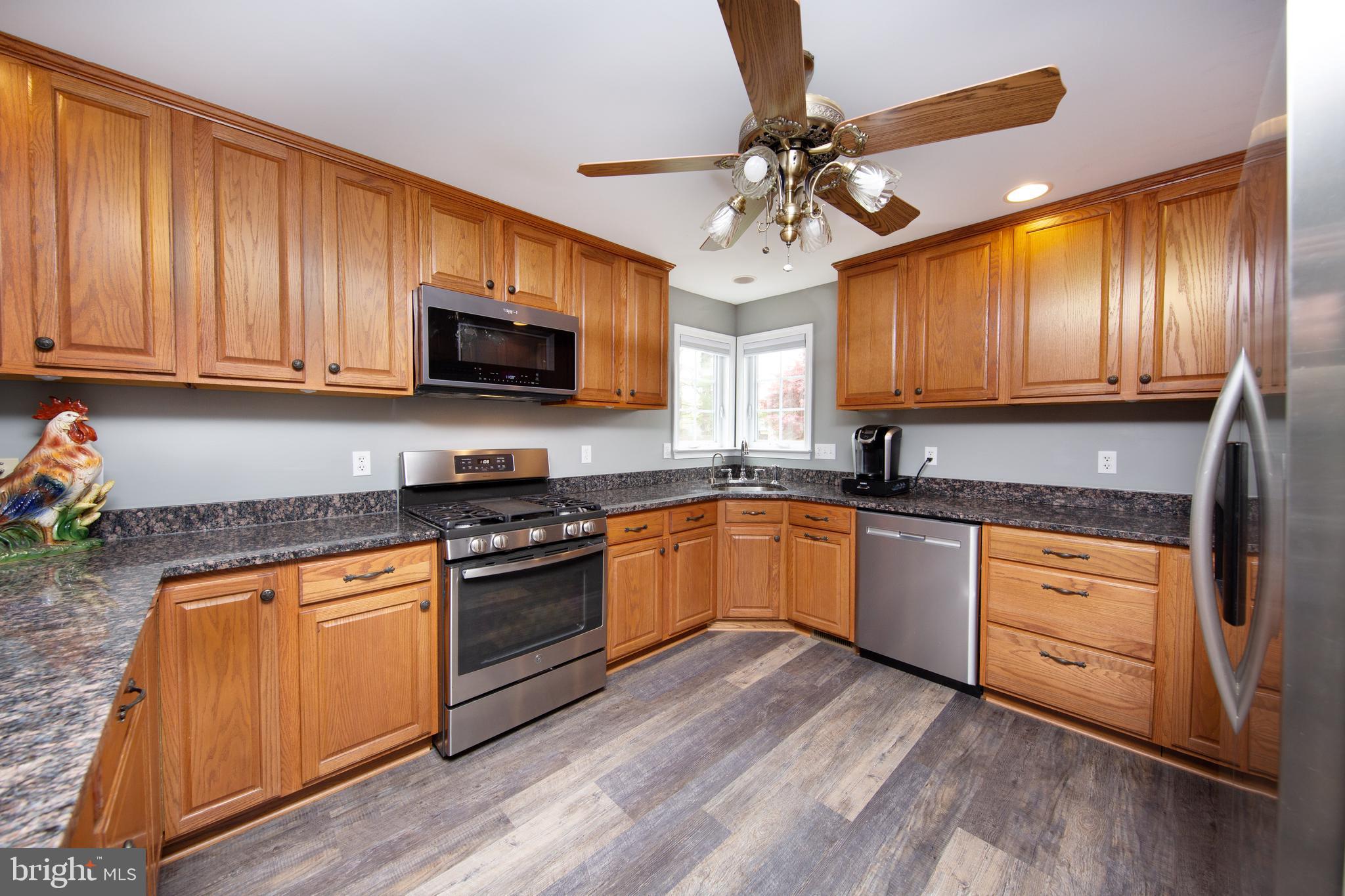 5307 Forge Road White Marsh, MD 21162 - Photo 2 of 45 Your Dream Kitchen w/Space Galore!