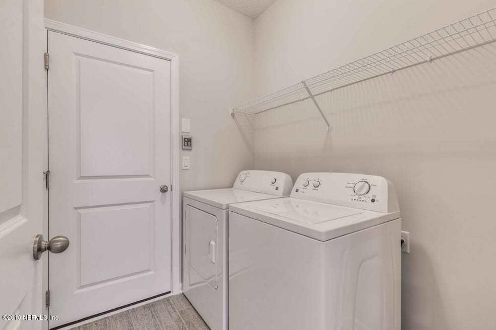 9851 Kevin Road Jacksonville, FL 32257 - Photo 13 of 17 Laundry Room