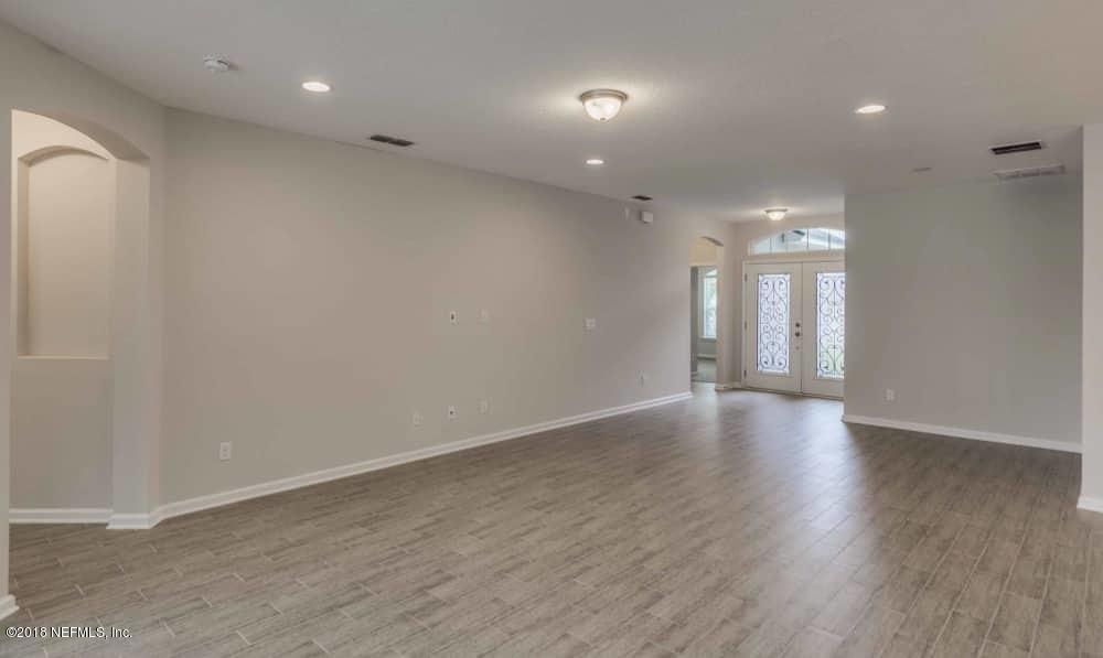 9851 Kevin Road Jacksonville, FL 32257 - Photo 3 of 17 Great Room