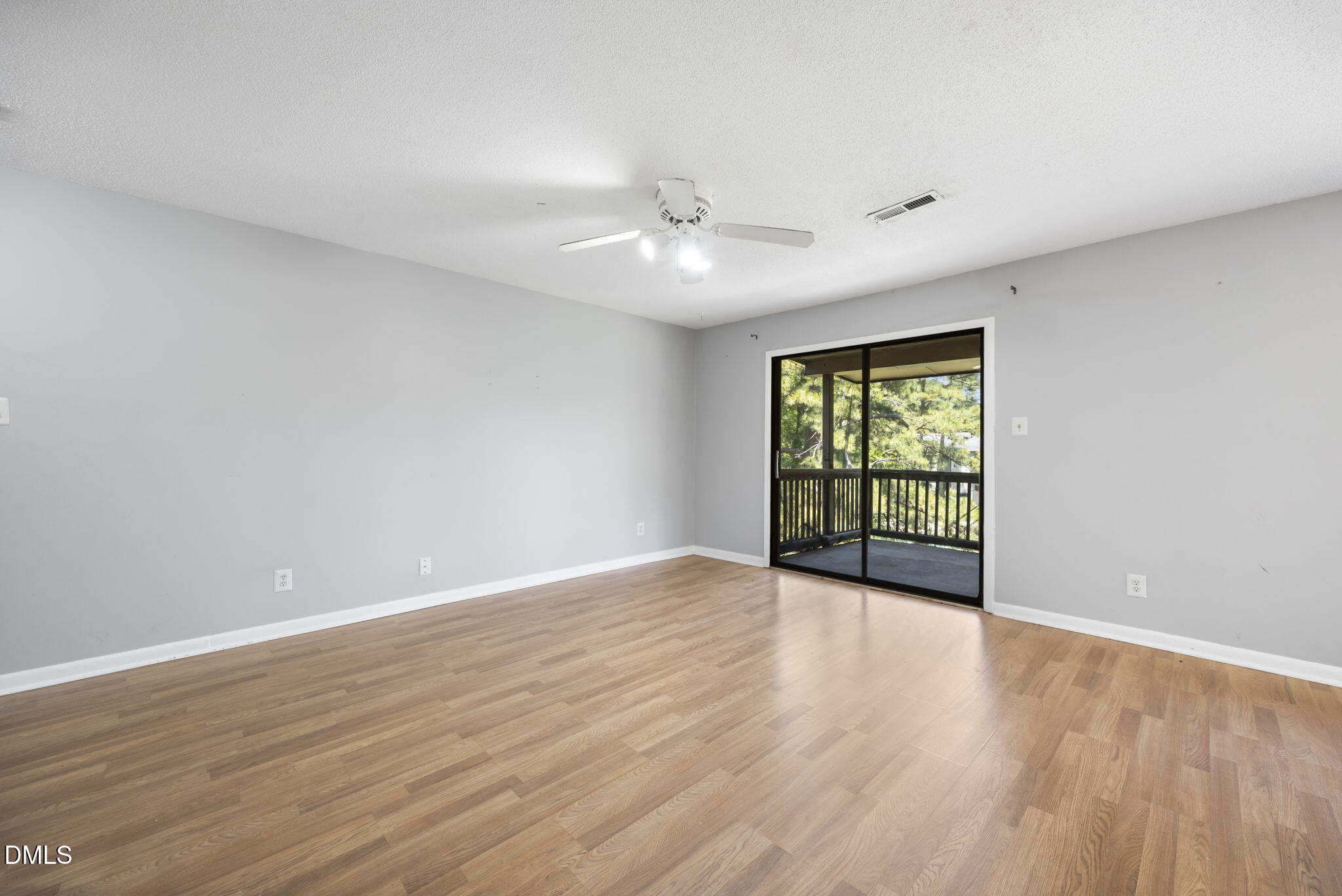 5130 Flint Ridge Place Raleigh, NC 27609 - Photo 5 of 20 3-web-or-mls-484A5988