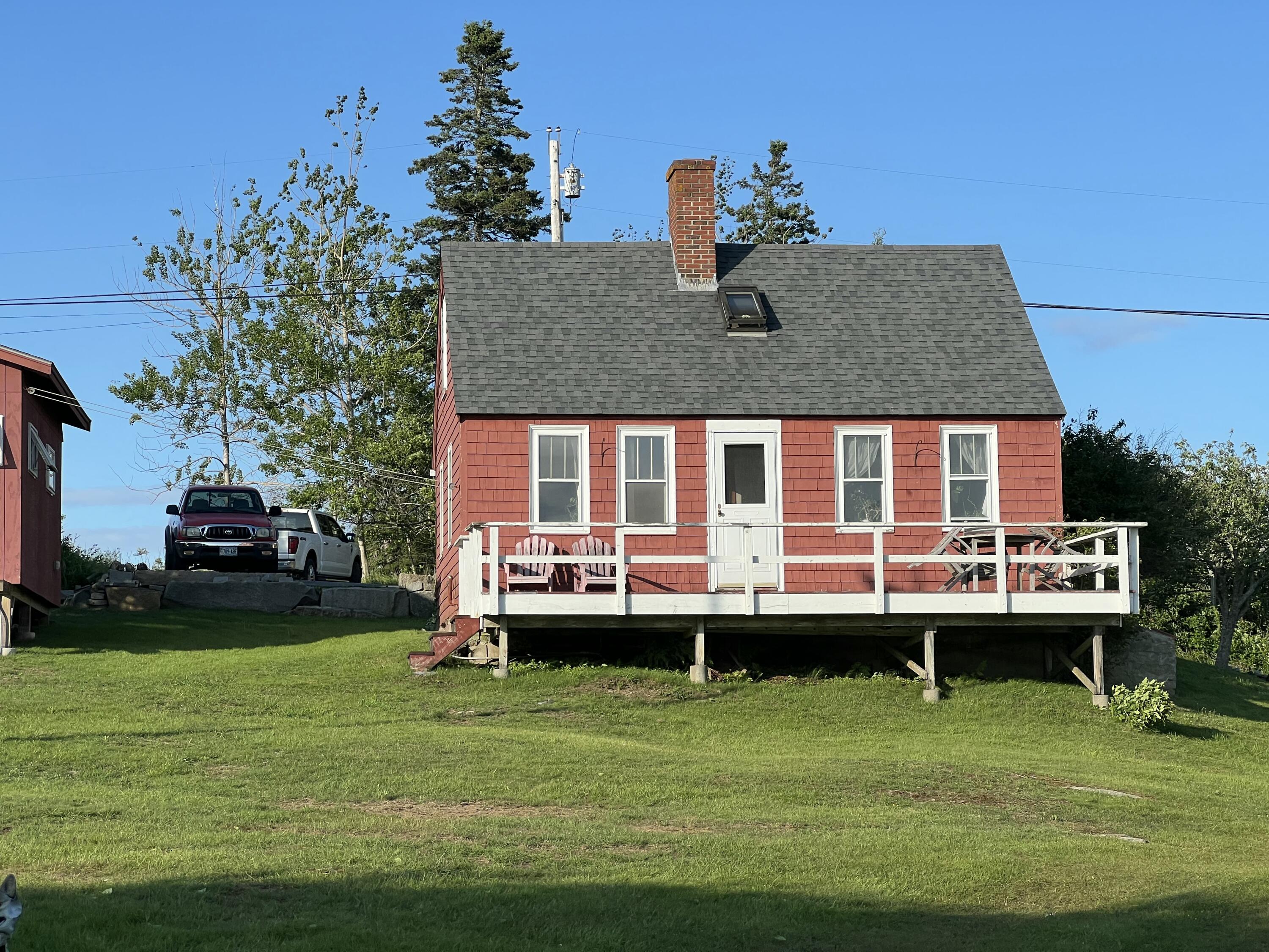 129 East Boston Road Vinalhaven, ME 04863 - Photo 3 of 53 IMG_2367