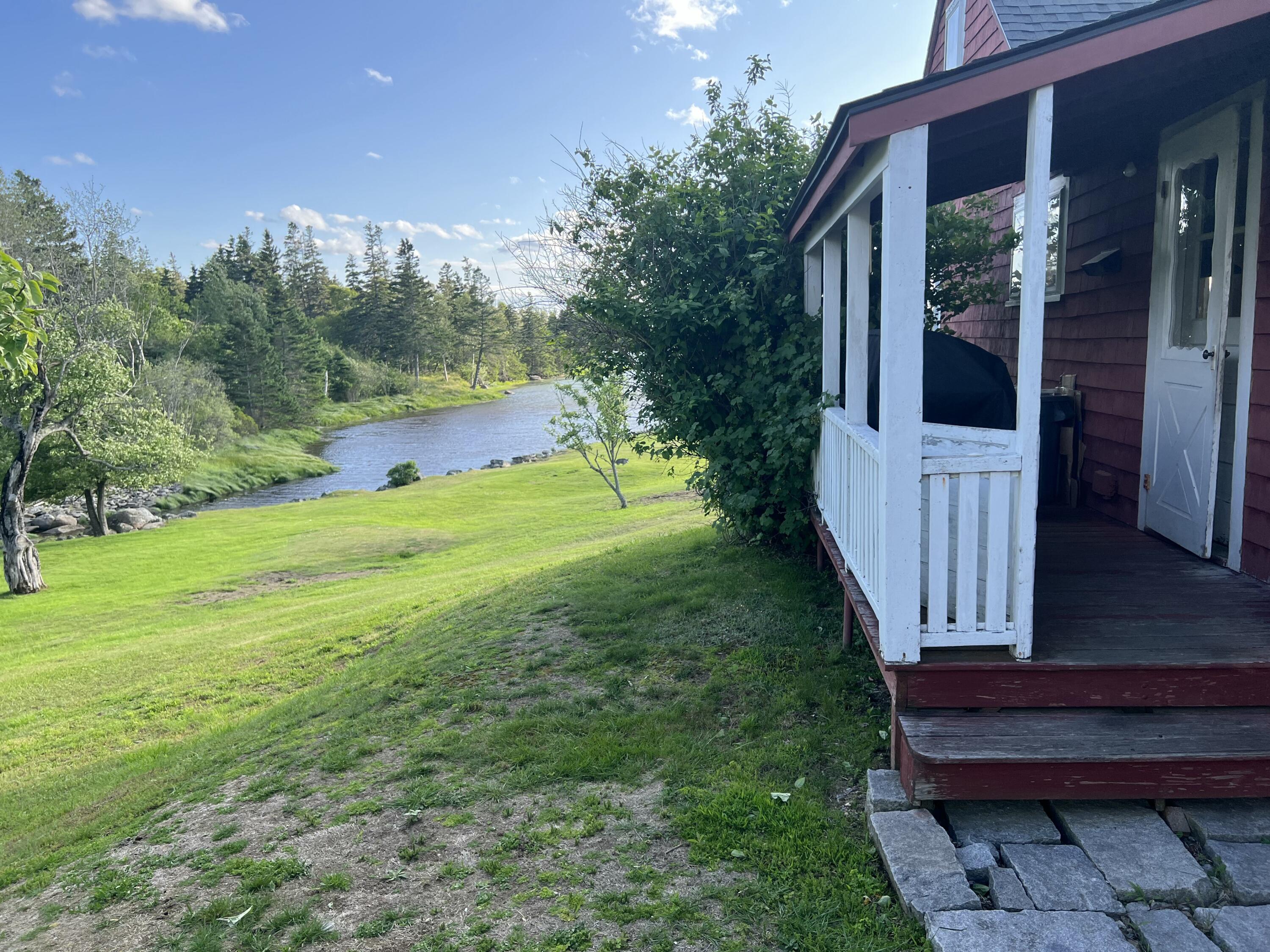 129 East Boston Road Vinalhaven, ME 04863 - Photo 6 of 53 IMG_2327