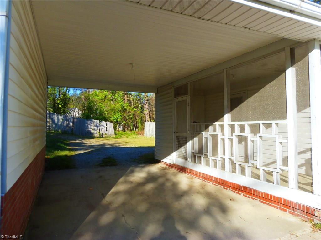 3806 Rolling Road High Point, NC 27265 - Photo 12 of 16