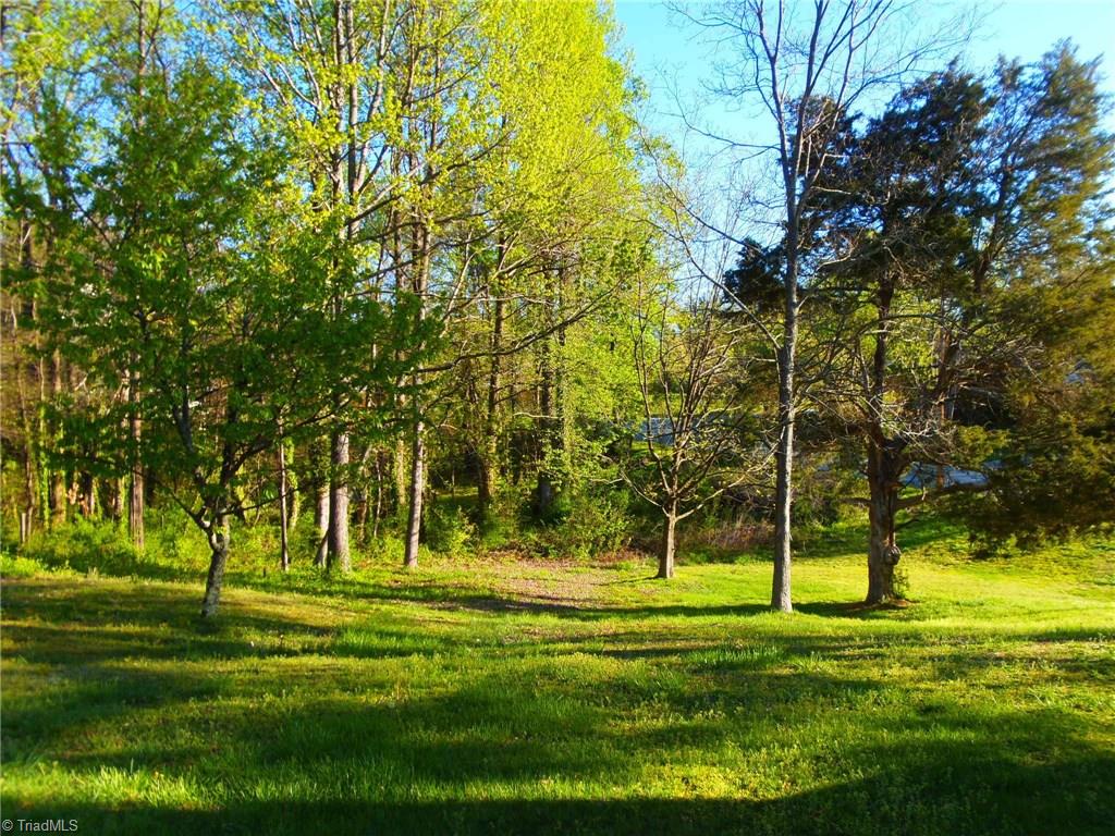 3806 Rolling Road High Point, NC 27265 - Photo 14 of 16
