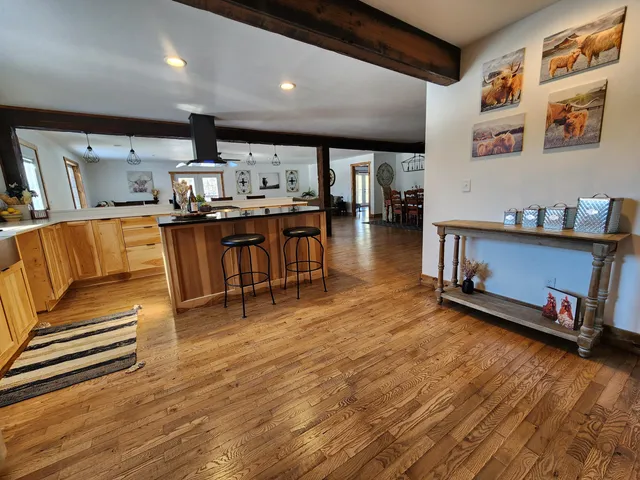 $950,000 | 26378 Drake Lane, Unit 26350, Henrietta, WI 53924