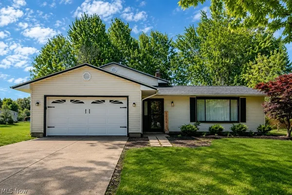 $2,300 | 8806 Norwood Drive, Mentor, OH 44060