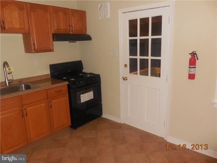 55 Stanford Road Cherry Hill, NJ 08034 - Photo 7 of 9