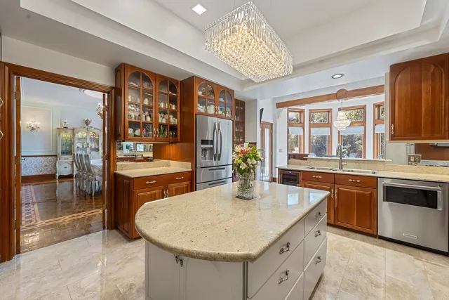 $3,250,000 | 23 Polo Drive, South Barrington, IL 60010