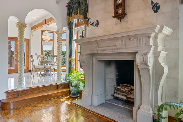 $3,250,000 | 23 Polo Drive, South Barrington, IL 60010