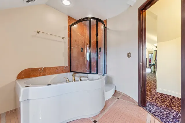 $3,250,000 | 23 Polo Drive, South Barrington, IL 60010