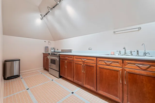 $3,250,000 | 23 Polo Drive, South Barrington, IL 60010