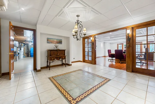 $3,250,000 | 23 Polo Drive, South Barrington, IL 60010