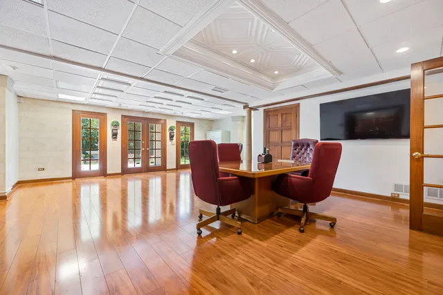 $3,250,000 | 23 Polo Drive, South Barrington, IL 60010