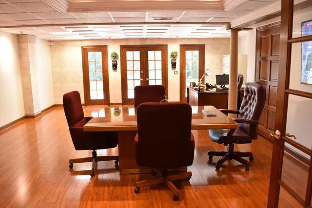 $3,250,000 | 23 Polo Drive, South Barrington, IL 60010