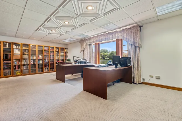 $3,250,000 | 23 Polo Drive, South Barrington, IL 60010