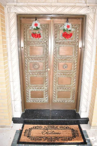 $3,250,000 | 23 Polo Drive, South Barrington, IL 60010