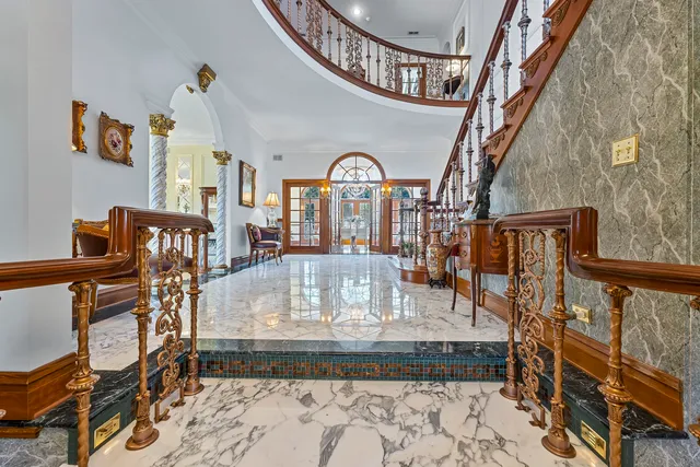 $3,250,000 | 23 Polo Drive, South Barrington, IL 60010