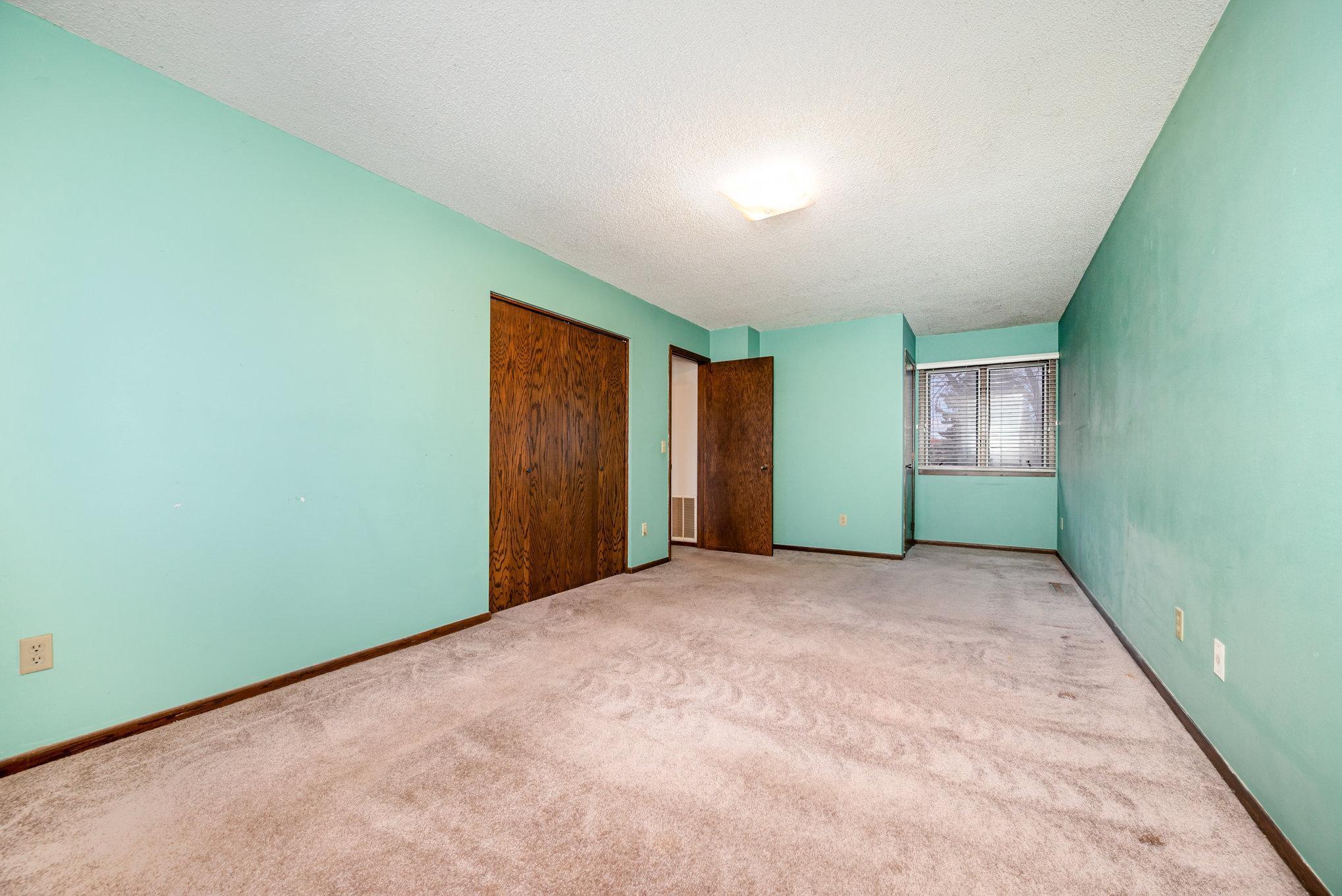 1009 4th Avenue East Shakopee, MN 55379 - Photo 15 of 26