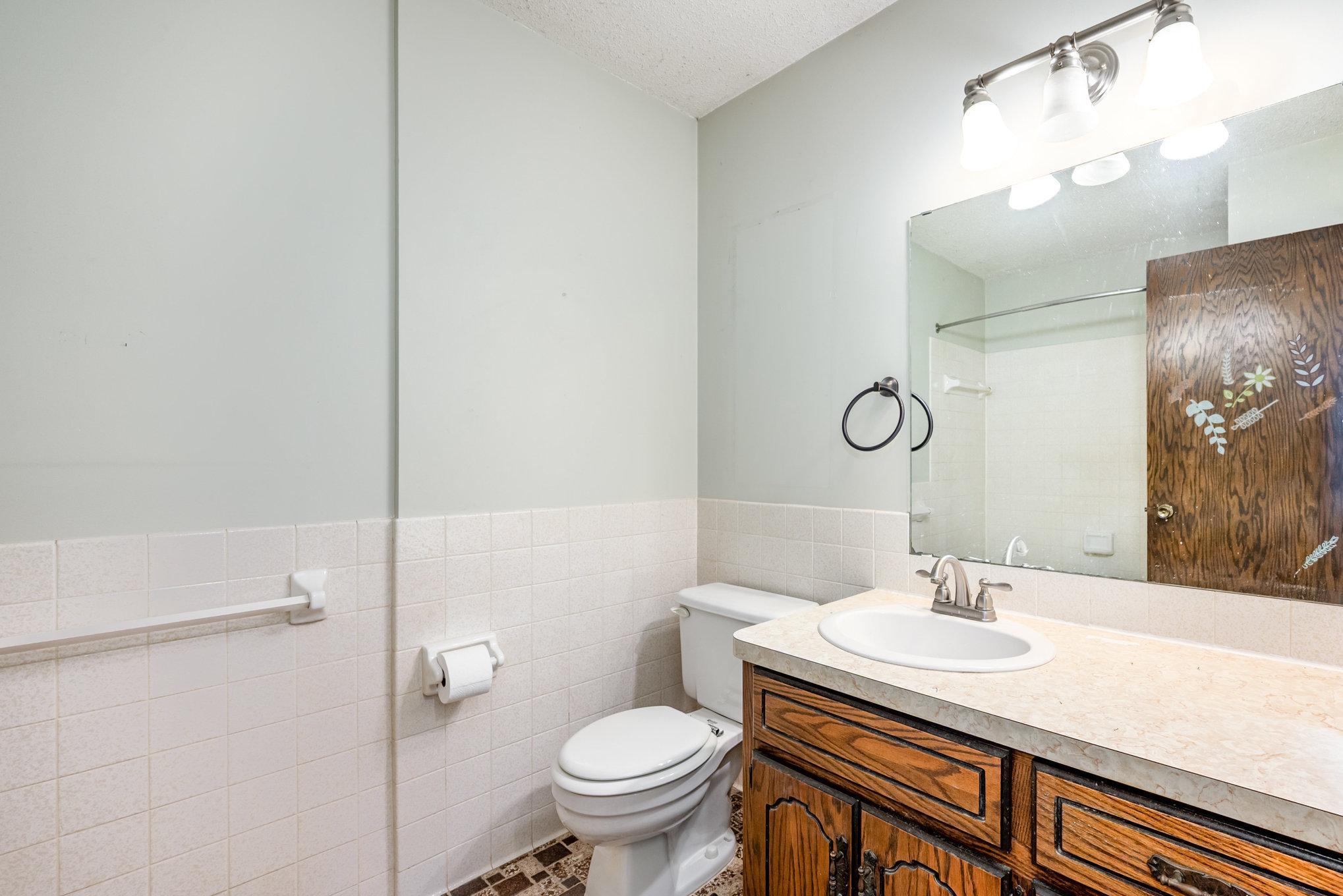 1009 4th Avenue East Shakopee, MN 55379 - Photo 18 of 26