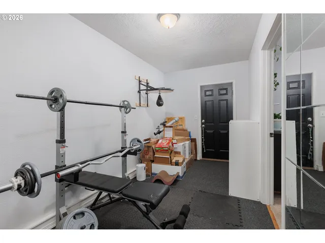 $395,000 | 886 Southwest Birch Street, Dallas, OR 97338