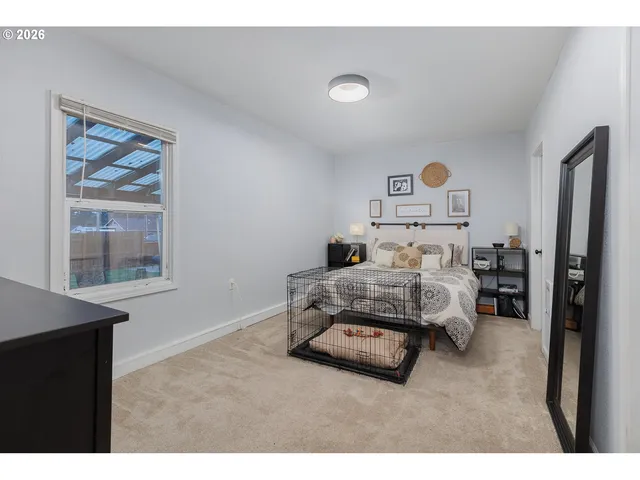 $395,000 | 886 Southwest Birch Street, Dallas, OR 97338