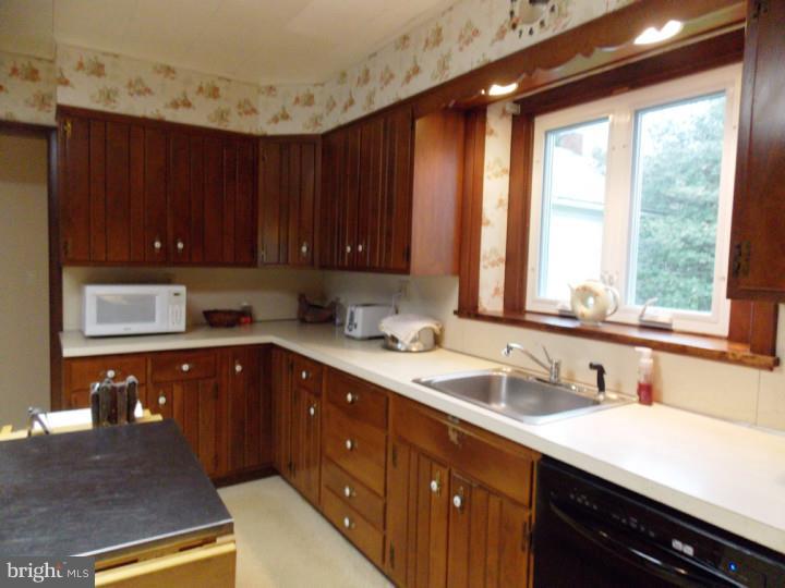 4555 Golden Key Road New Tripoli, PA 18066 - Photo 6 of 25 Gallery Image 6