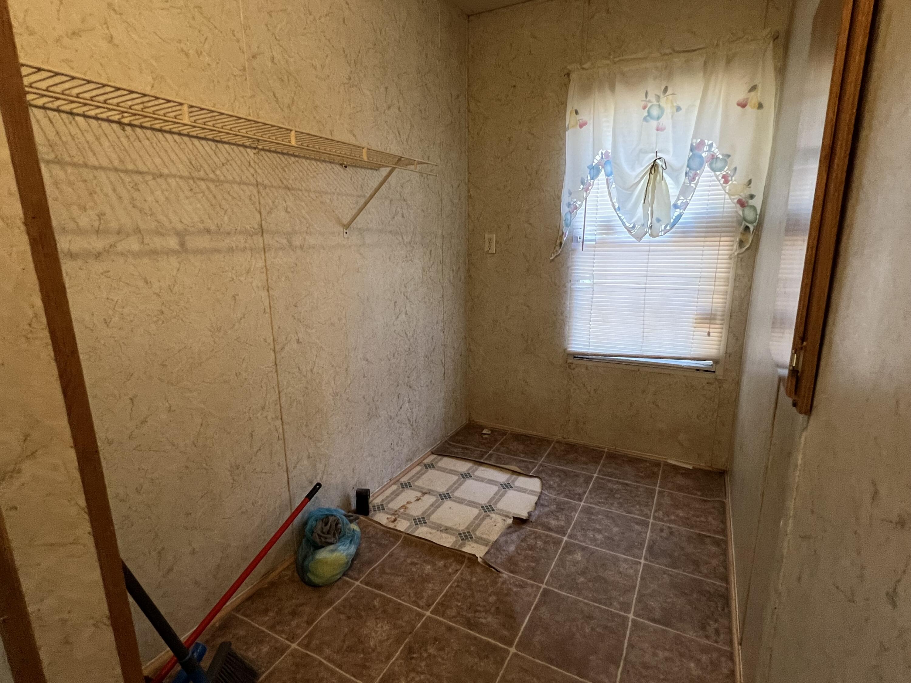 2018 Broome Road Hephzibah, GA 30815 - Photo 6 of 23 Photo Nov 03 2025, 3 04 07 PM