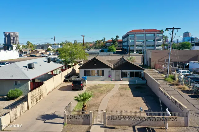 $355,000 | 713 East Amelia Avenue, Phoenix, AZ 85014