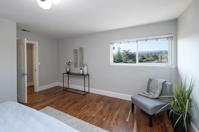 $2,500,000 | 1035 Valota Road, Redwood City, CA 94061