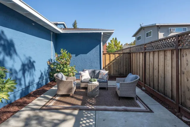 $2,500,000 | 1035 Valota Road, Redwood City, CA 94061