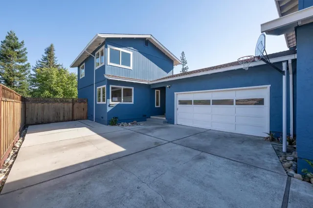 $2,500,000 | 1035 Valota Road, Redwood City, CA 94061