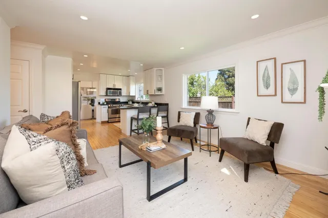 $2,500,000 | 1035 Valota Road, Redwood City, CA 94061