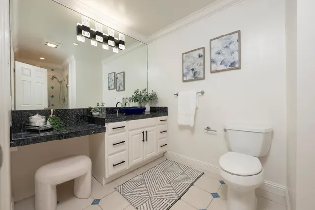 $2,500,000 | 1035 Valota Road, Redwood City, CA 94061