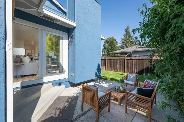 $2,500,000 | 1035 Valota Road, Redwood City, CA 94061