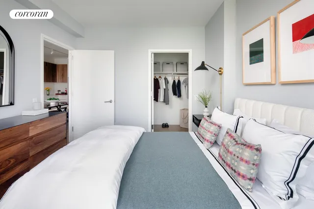 $4,030 | 30-77 Vernon Boulevard, Unit 520W | Astoria