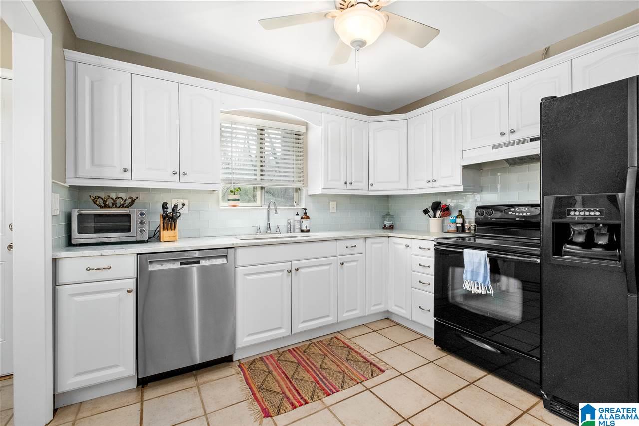 4329 Mountaindale Road Birmingham, AL 35213 - Photo 9 of 29