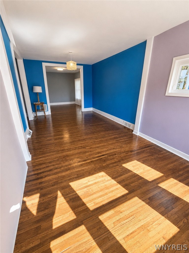 83 Baynes Street Buffalo, NY 14213 - Photo 3 of 13